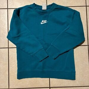 Nike Girls Medium Blue Long Sleeve Crewneck Athletic Shirt